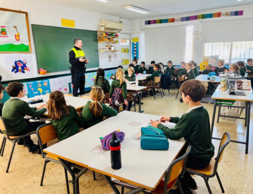 Visitas de la Policía Local y Protección Civil al Colegio Los Rosales